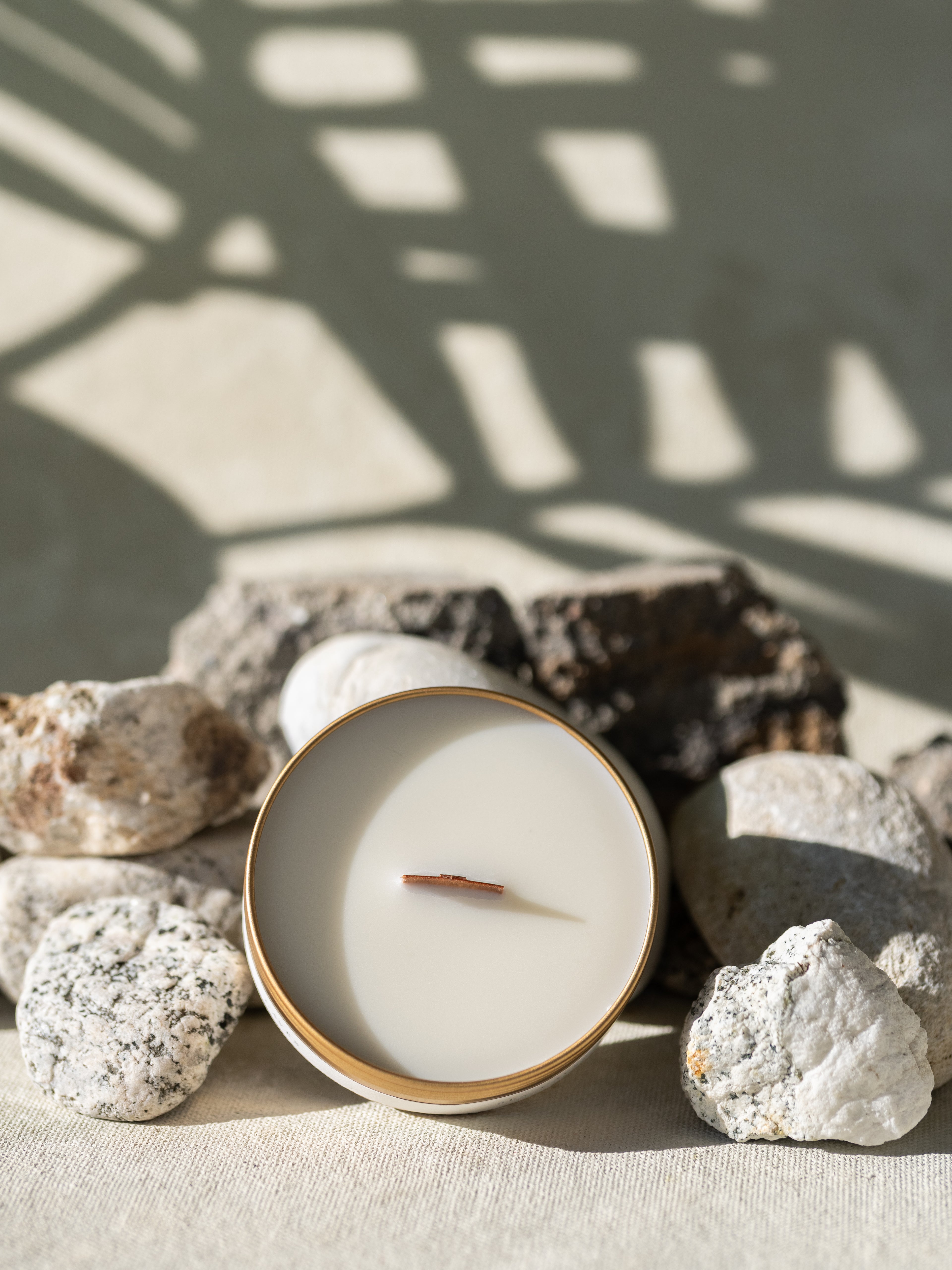 Coastal Blooms Travel Candle
